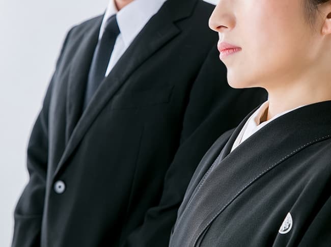 高額で説明不足な葬儀
